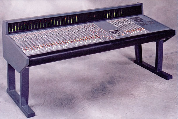 analoges Recording Pult 5MT C mit 32 Inline Kanälen