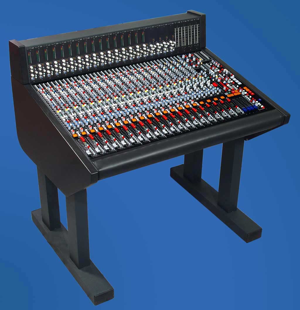 Analog Surround Console SRC51 with 20 Channels